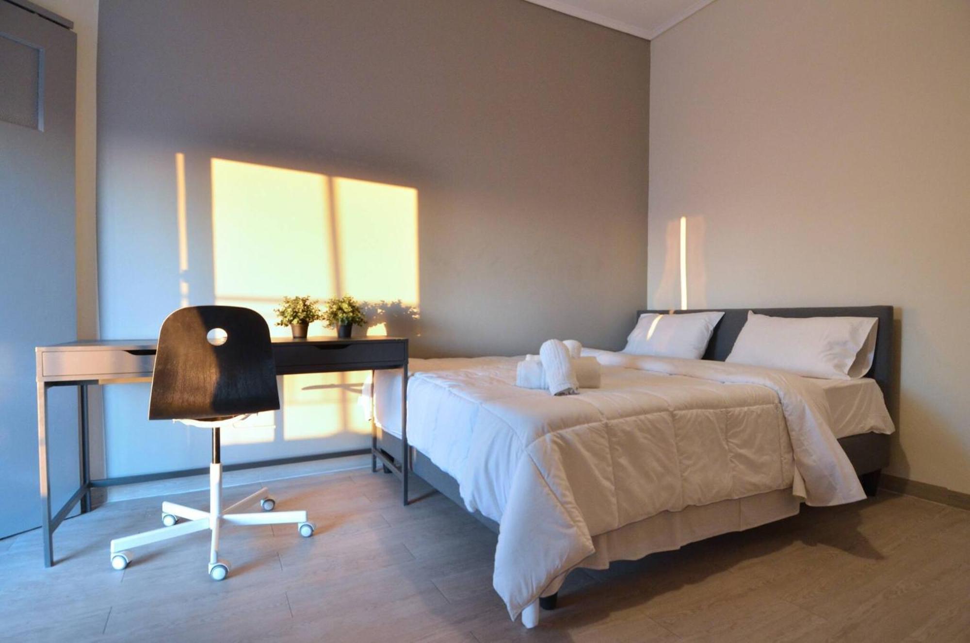 A Minimal Retire At Kypseli With An Amazing View Apartment Athens Ngoại thất bức ảnh